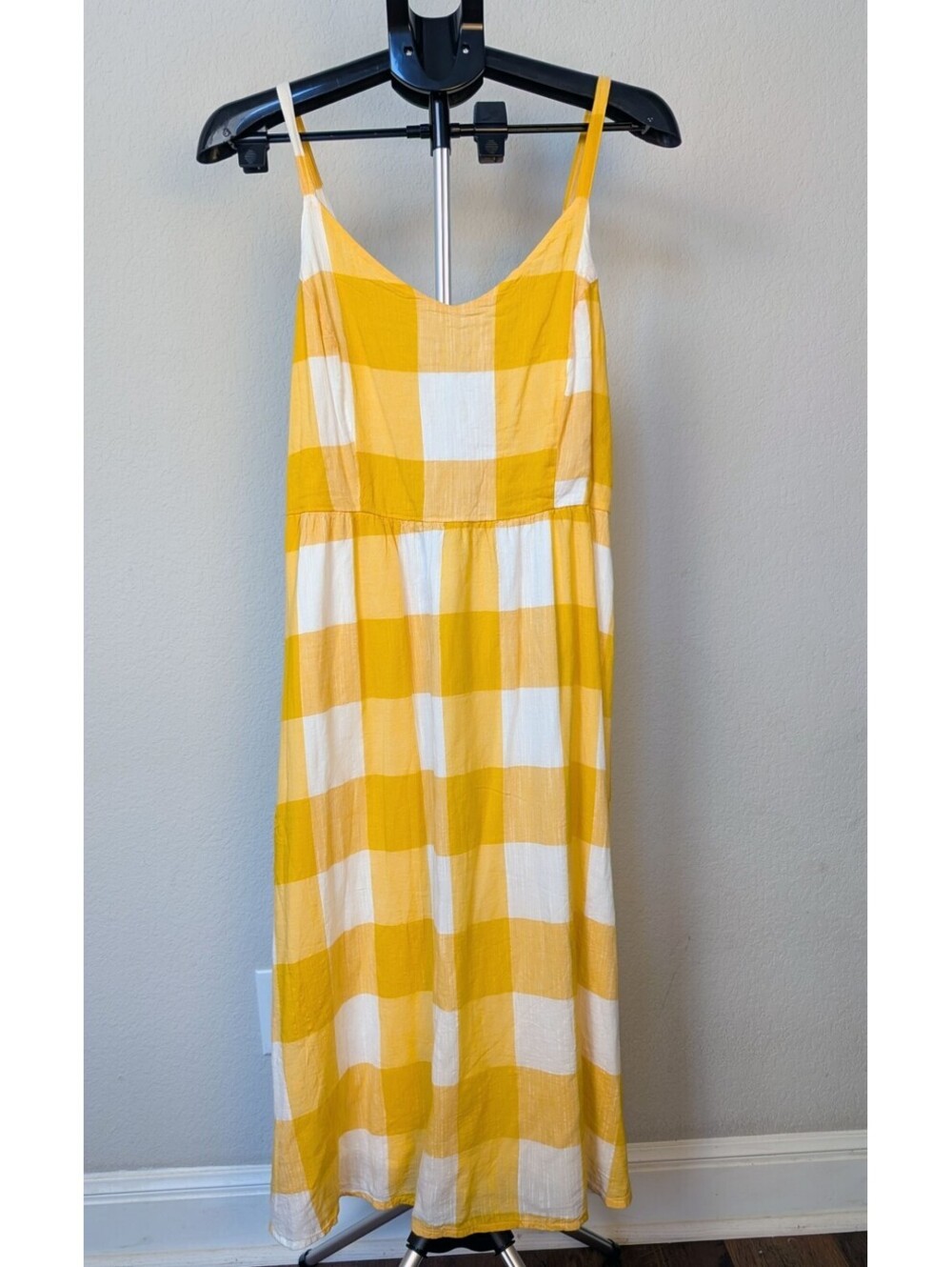 Coquettecore Old Navy Yellow Gingham Smocked Midi Dress M
